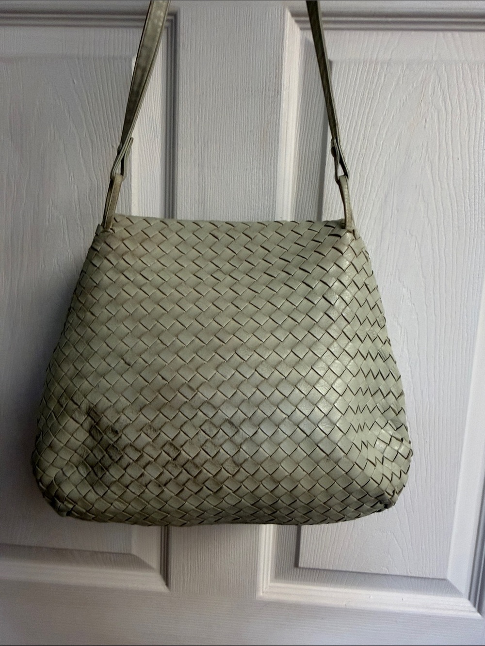Bottega Veneta Intrecciato Woven Leather Crossbody Bag - Picture 7 of 14